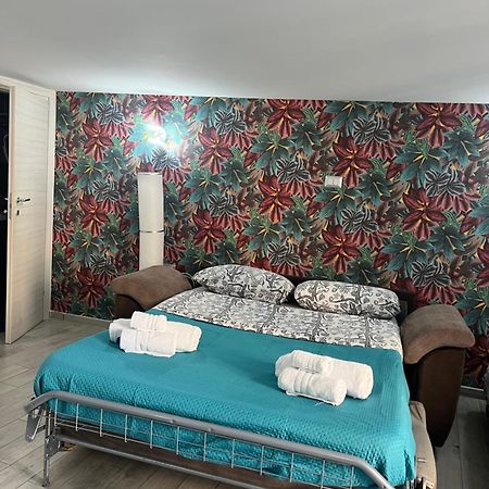 Napoli Centro-La Casa Di Lucio Bed & Breakfast Luaran gambar