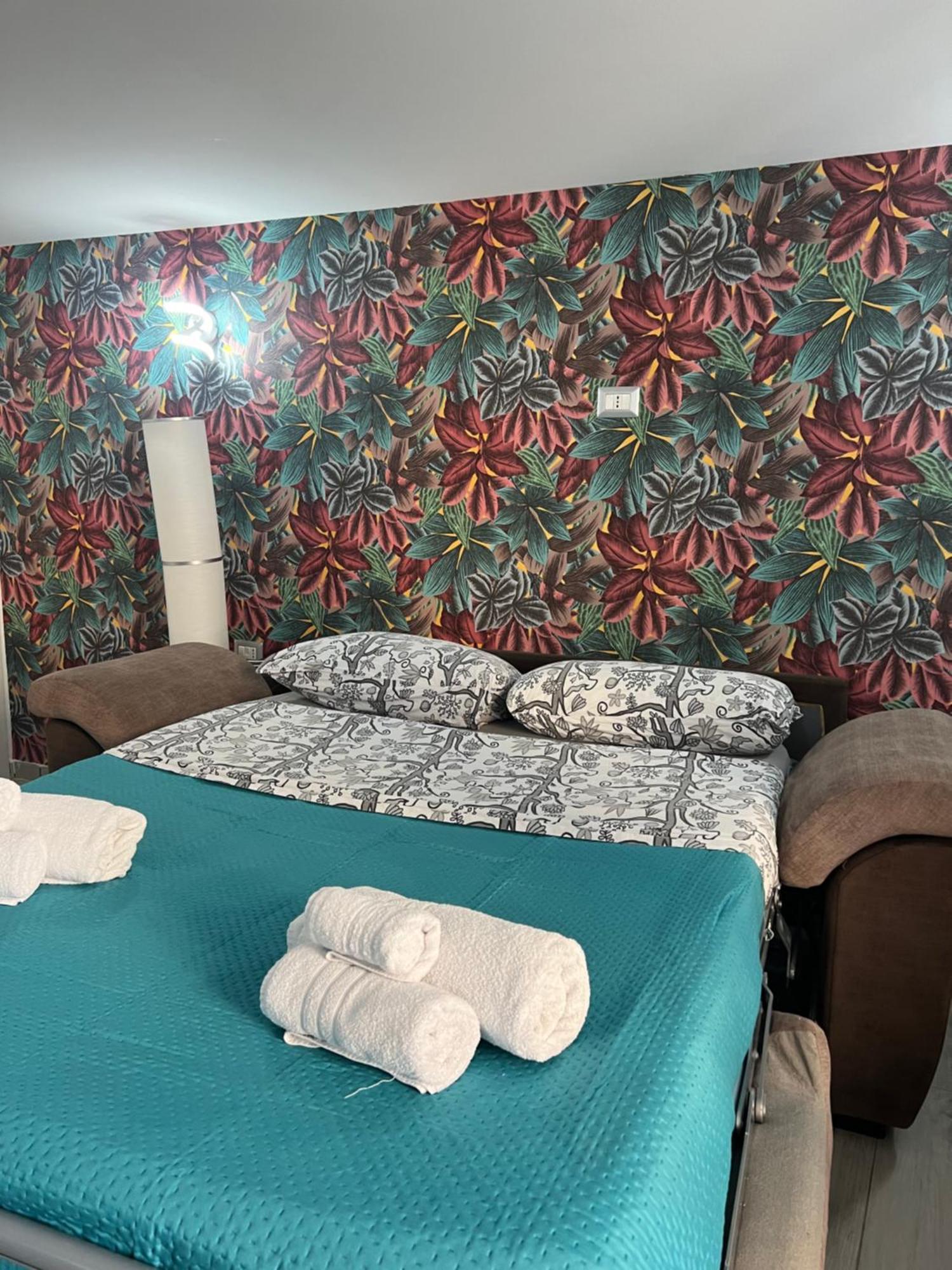 Napoli Centro-La Casa Di Lucio Bed & Breakfast Luaran gambar